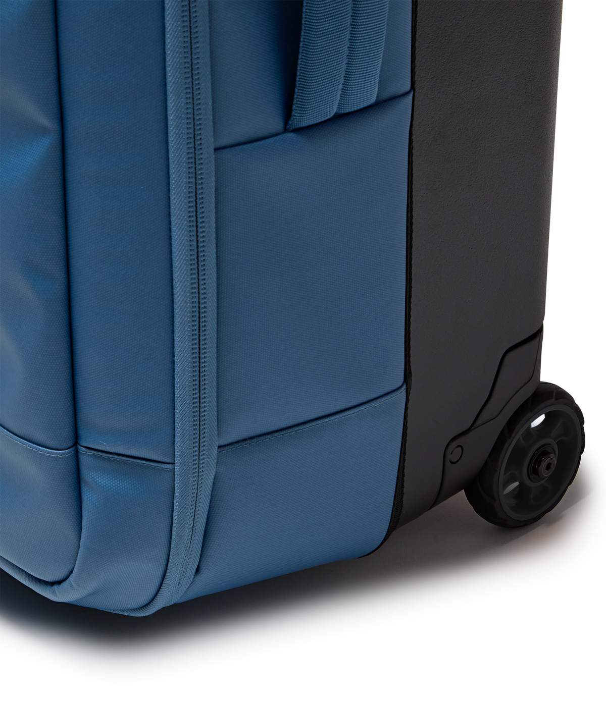 good-latitude-30-rolling-duffel-h2 JS0A86EOEW5-DET4.png